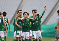 【明治安田J2 第41節 東京Vvs栃木】