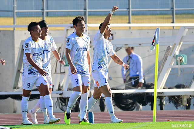 【明治安田Ｊ２ 第41節 岡山vs秋田】