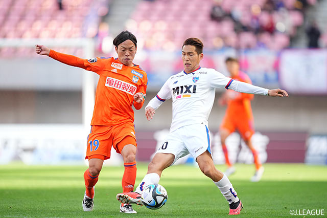 【明治安田Ｊ１ 第32節 新潟vsFC東京】