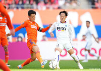 【明治安田J1 第32節 新潟vsFC東京】