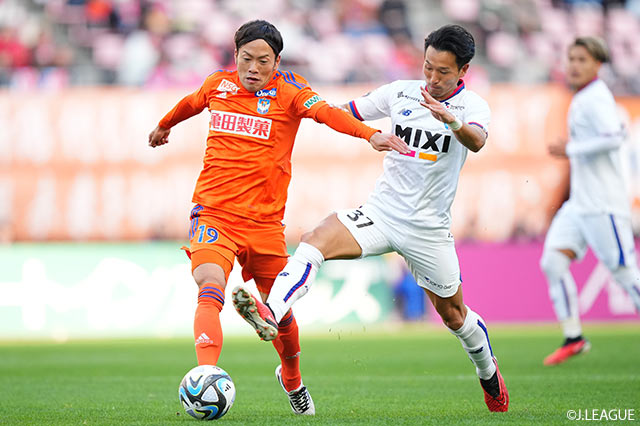 【明治安田Ｊ１ 第32節 新潟vsFC東京】