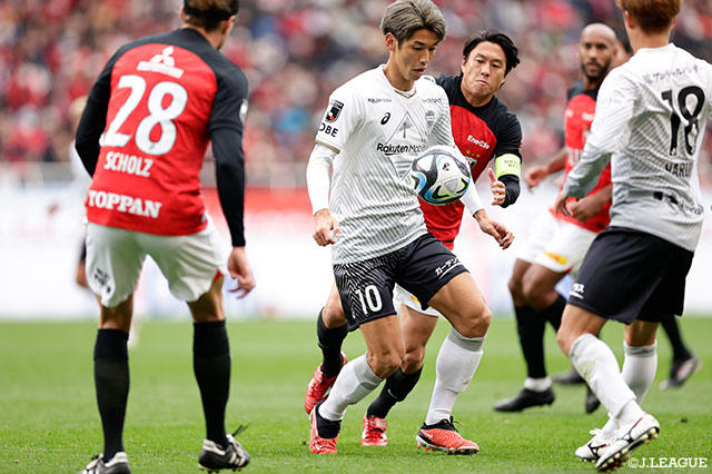 【明治安田Ｊ１ 第32節 浦和vs神戸】