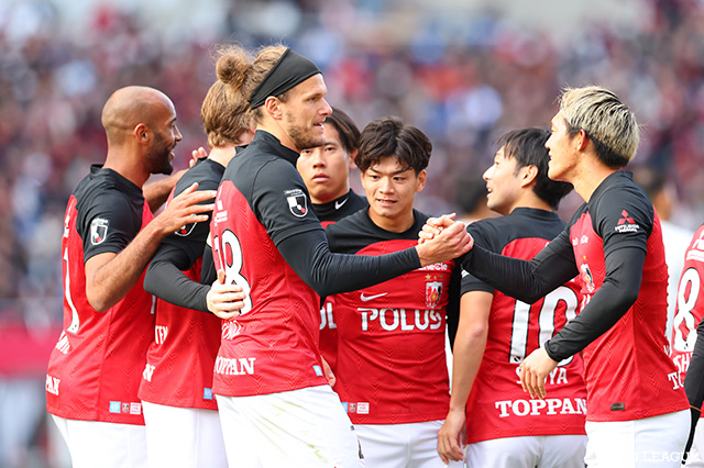 【明治安田Ｊ１ 第33節 浦和vs福岡】