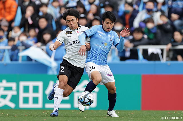 【明治安田Ｊ１ 第33節 横浜FCvs湘南】