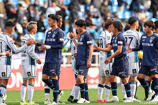 【明治安田Ｊ１ 第1節 福岡vs札幌】