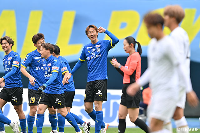 【明治安田Ｊ２ 第5節 大分vs鹿児島】