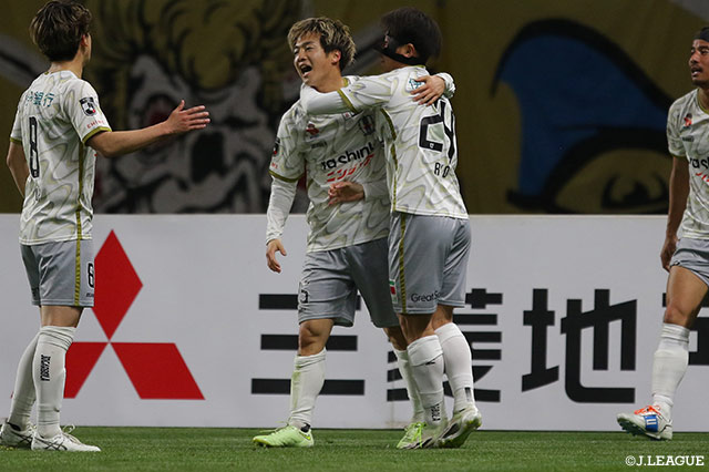 【明治安田Ｊ２ 第8節 仙台vs愛媛】