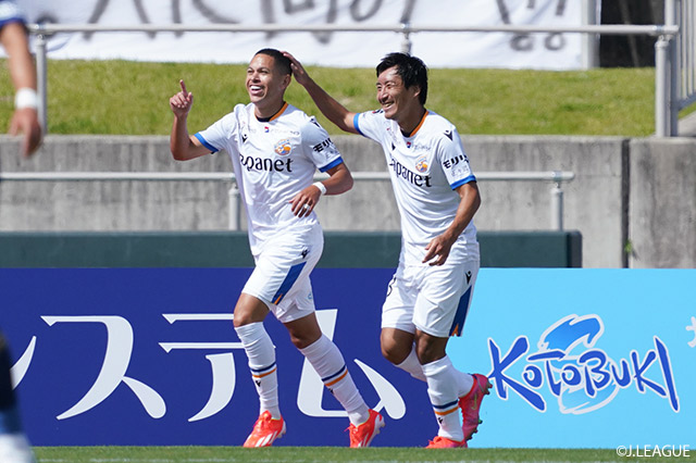 【明治安田Ｊ２ 第16節 鹿児島vs長崎】