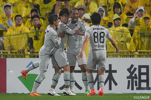 【明治安田Ｊ１ 第17節 柏vs福岡】