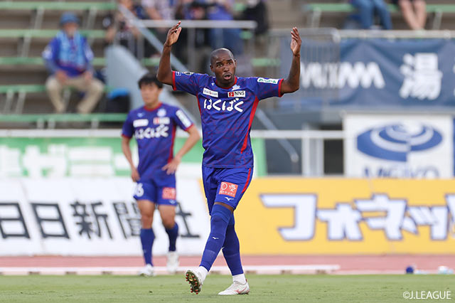 【明治安田Ｊ２ 第19節 甲府vs仙台】