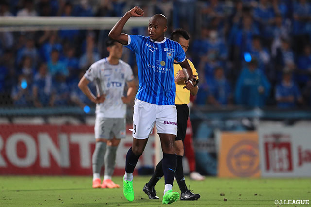 【明治安田Ｊ２ 第23節 横浜FCvs秋田】