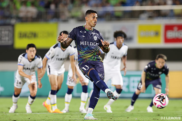 【明治安田Ｊ１ 第23節 湘南vs磐田】