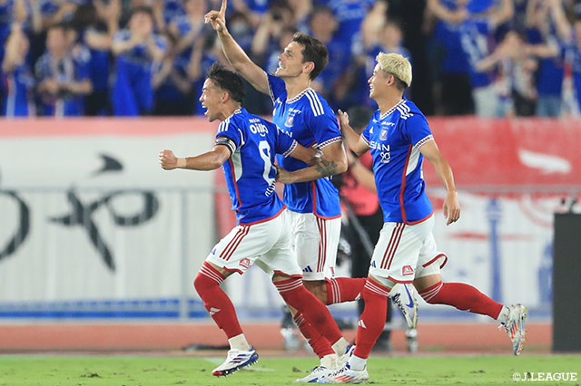 【明治安田Ｊ１ 第23節 横浜FMvs鹿島】