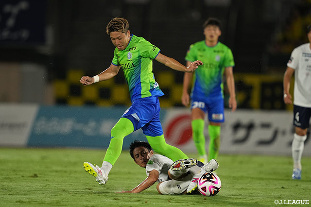 【明治安田Ｊ１ 第27節 湘南vs柏】