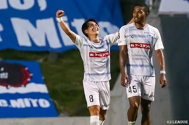 【明治安田Ｊ２ 第20節 今治vs水戸】