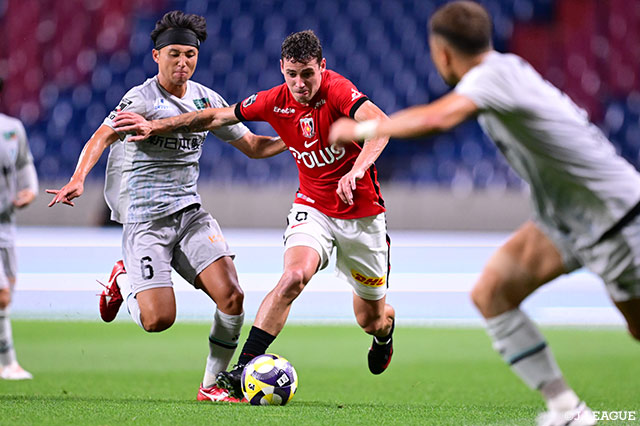 【明治安田Ｊ１ 第23節 浦和vs福岡】