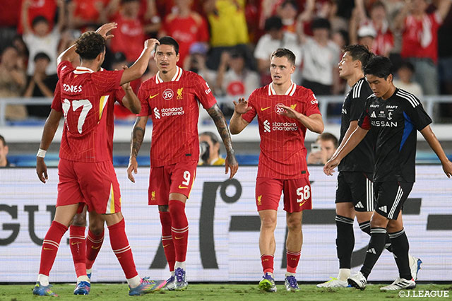 【明治安田Ｊリーグワールドチャレンジ２０２５ 横浜FMvsリヴァプール】