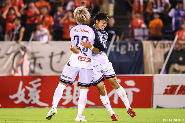 【明治安田Ｊ２ 第26節 愛媛vs大宮】