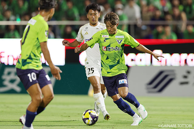 【明治安田Ｊ３ 第24節 鳥取vs松本】