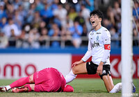 【明治安田J1 第32節 横浜FCvs湘南】