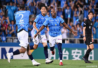 【明治安田Ｊ１ 第30節 横浜FCvs新潟】
