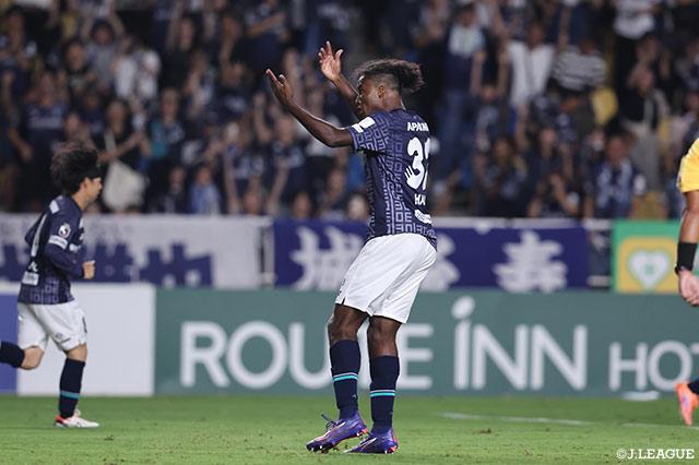 【明治安田Ｊ１ 第32節 福岡vs広島】