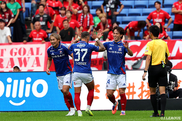 【明治安田Ｊ１ 第34節 横浜FMvs浦和】