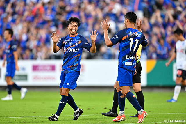 【明治安田Ｊ２ 第33節 長崎vs甲府】