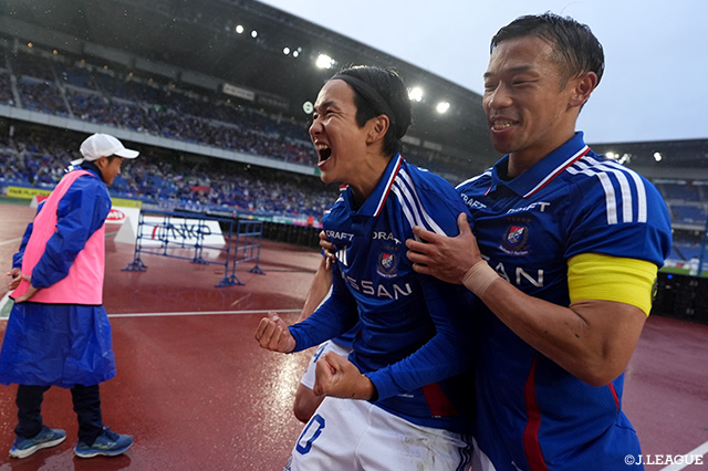 【明治安田Ｊ１ 第35節 横浜FMvs広島】