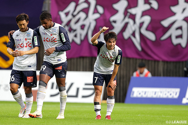 【明治安田Ｊ２ 第34節 藤枝vs甲府】