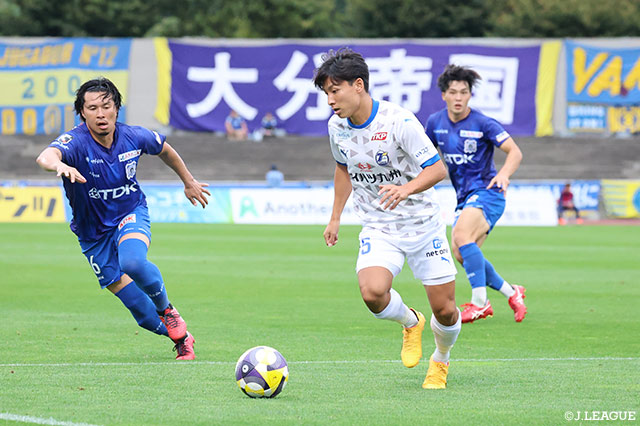 【明治安田Ｊ２ 第32節 秋田vs大分】