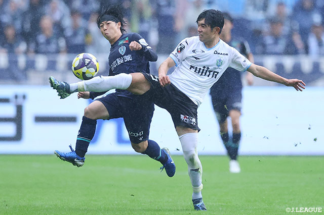 【明治安田Ｊ１ 第35節 福岡vs湘南】