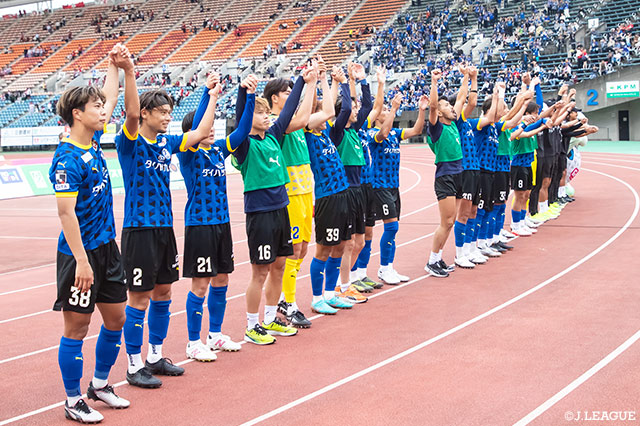 【明治安田Ｊ２ 第34節 熊本vs大分】