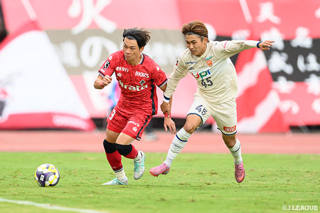 【明治安田Ｊ２ 第35節 熊本vs山口】