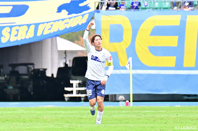 【明治安田Ｊ２ 第35節 大分vs山形】