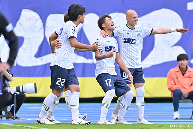 【明治安田Ｊ２ 第35節 大分vs山形】