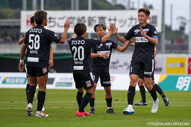 【明治安田Ｊ３ 第34節 宮崎vs奈良】