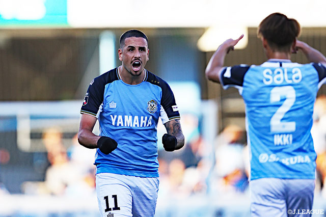 【明治安田Ｊ２ 第37節 磐田vs山形】