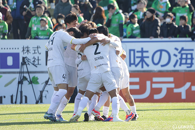 【明治安田Ｊ３ 第37節 八戸vs讃岐】