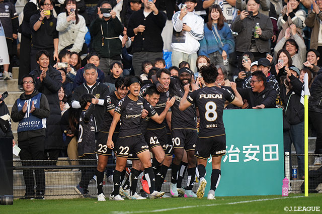 【明治安田Ｊ３ 第37節 栃木Ｃvs長野】