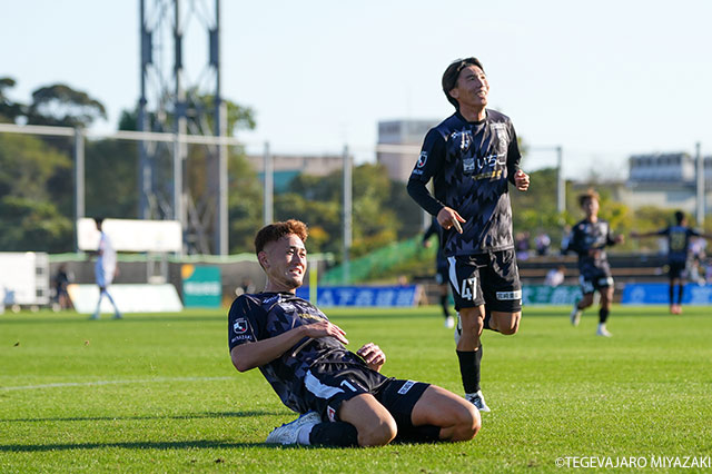 【明治安田Ｊ３ 第37節 宮崎vs岐阜】