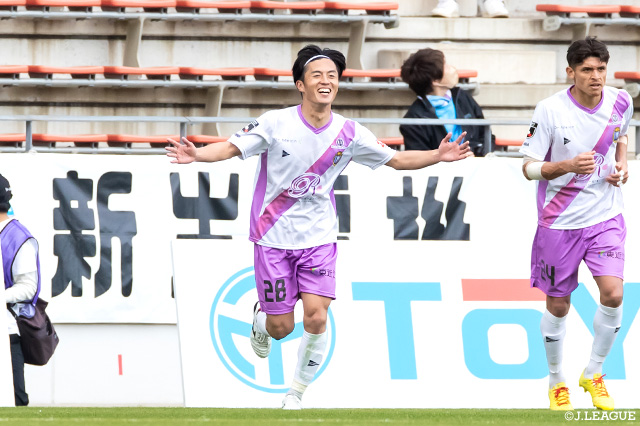 【明治安田Ｊ２・Ｊ３百年構想リーグ 地域リーグラウンド WEST-Bグループ 第4節 北九州vs滋賀】