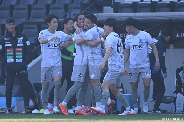 【明治安田Ｊ２・Ｊ３百年構想リーグ 地域リーグラウンド EAST-Aグループ 第2節 栃木Ｃvs秋田】