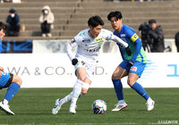 【明治安田J2・J3百年構想リーグ 地域リーグラウンド EAST-Aグループ 第7節 秋田vs八戸】