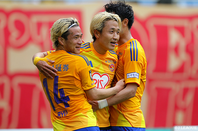 【明治安田Ｊ２・Ｊ３百年構想リーグ 地域リーグラウンド EAST-Aグループ 第11節 仙台vs栃木Ｃ】