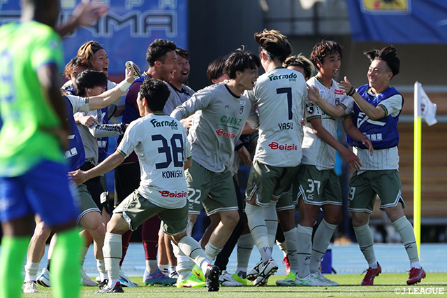 【明治安田Ｊ２・Ｊ３百年構想リーグ 地域リーグラウンド EAST-Aグループ 第11節 湘南vs群馬】