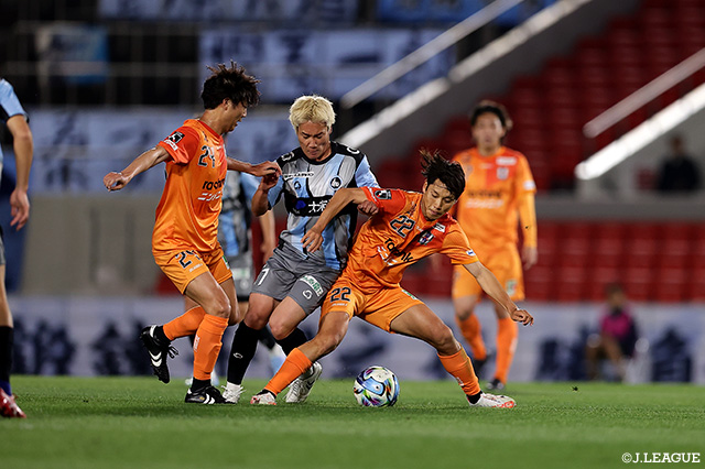 【明治安田Ｊ２・Ｊ３百年構想リーグ 地域リーグラウンド WEST-Aグループ 第11節 FC大阪vs愛媛】