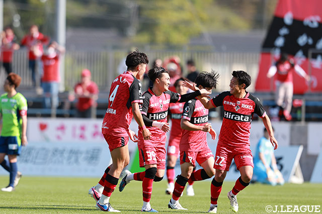 【明治安田Ｊ２・Ｊ３百年構想リーグ 地域リーグラウンド WEST-Bグループ 第12節 鳥取vs熊本】