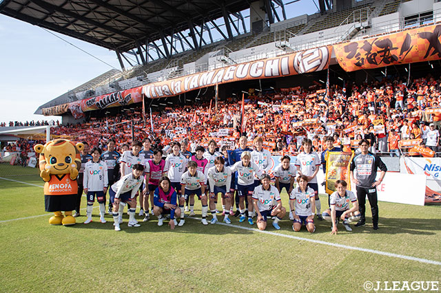 【明治安田Ｊ２・Ｊ３百年構想リーグ 地域リーグラウンド WEST-Bグループ 第12節 北九州vs山口】