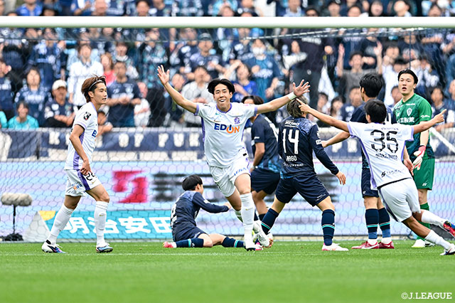 【明治安田Ｊ１百年構想リーグ 地域リーグラウンド WESTグループ 第13節 福岡vs広島】